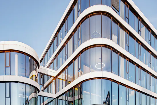 750x398_headquarter_career_3