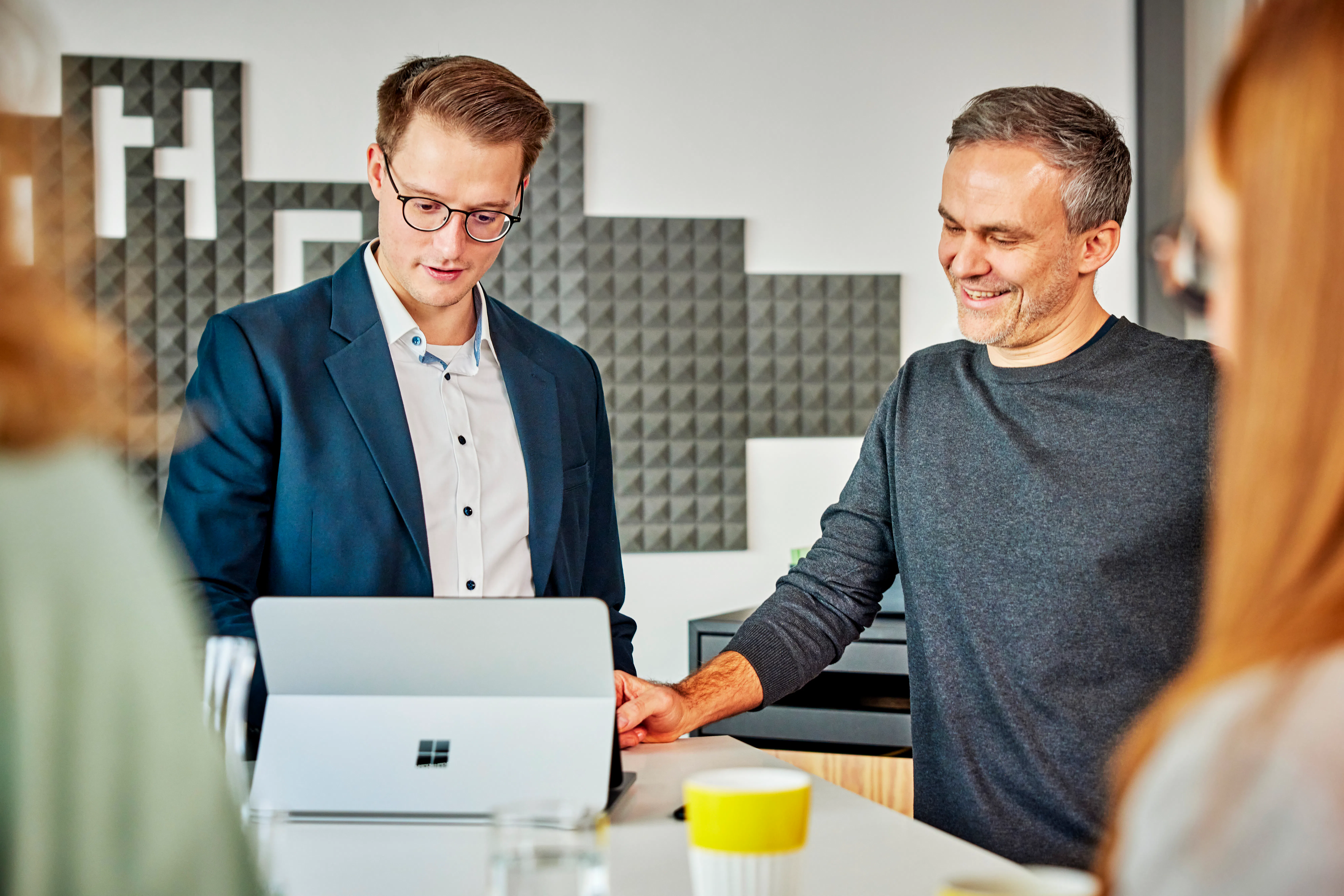 Workshop- oder Beratungs-Situation im Büro