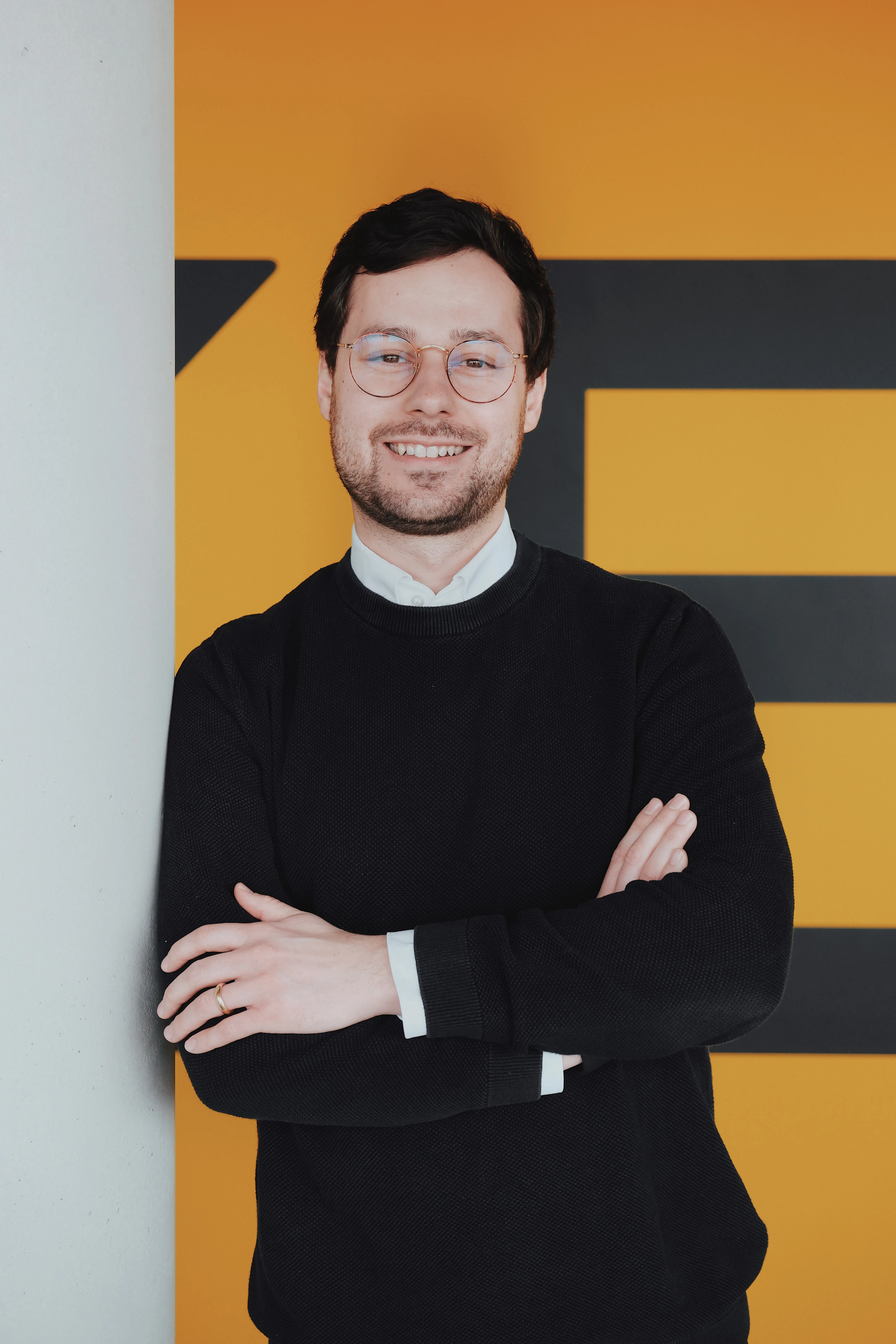 Dr. Nikolaij Schmid - Director CX