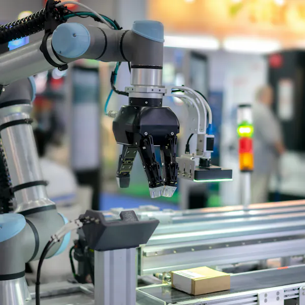 Robot arm in industry