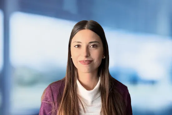 Esra Atac Sari