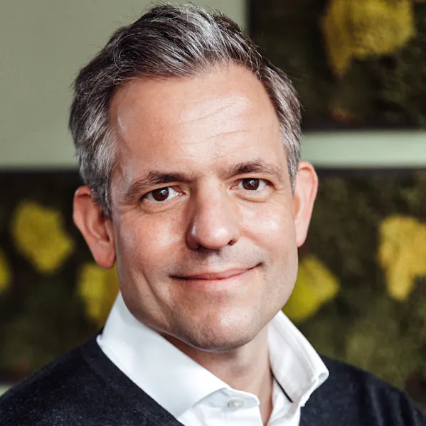 Dr. Thomas M. Fischer Autor und CEO @Allfoye.